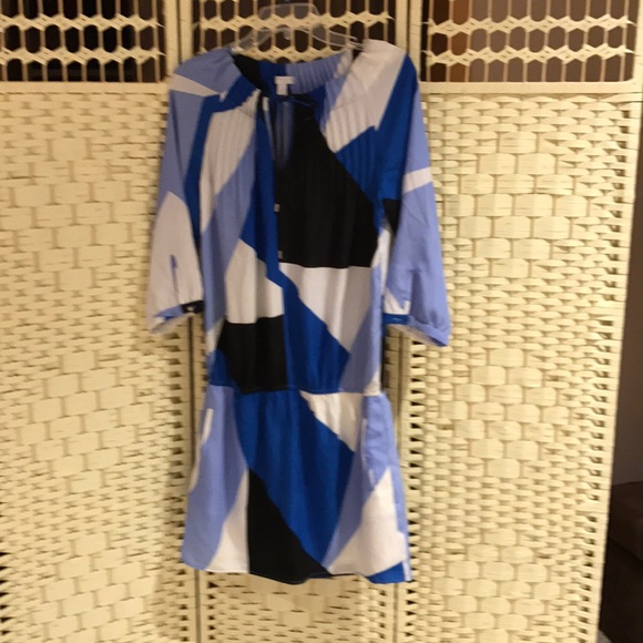 Dress - Picture 1 of 3